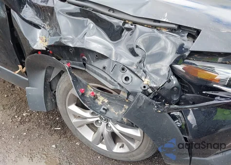 2022 Mazda Cx-30 Premium z USA, uszkodzony, nr VIN 3MVDMBDL5NM413878